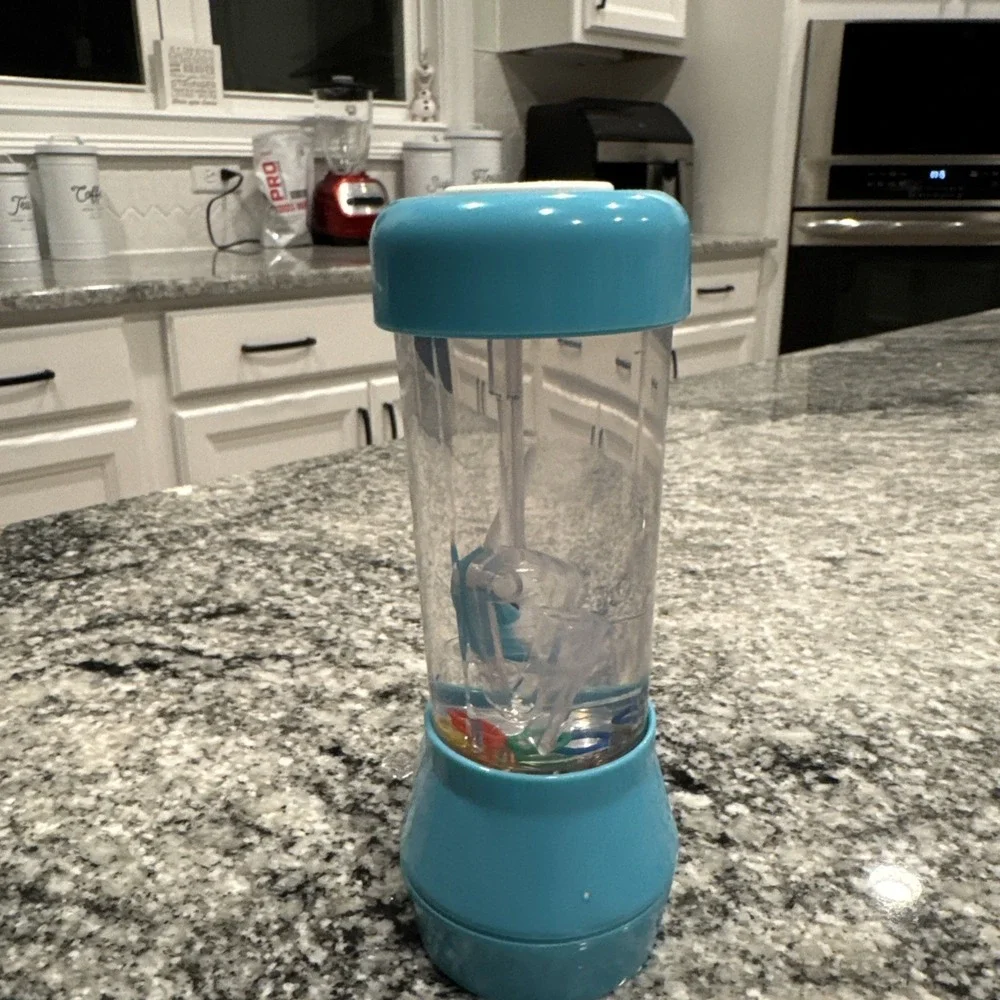 TOMY Water Games Ring Toss Blue Swordfish Vintage Handheld Button